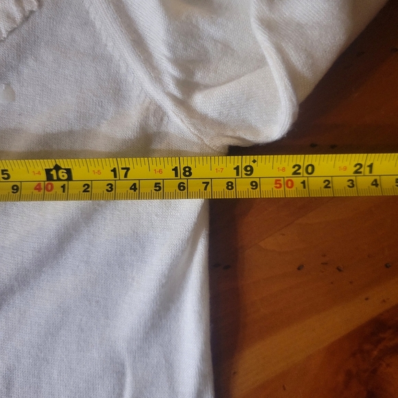 August Silk Cream Cardigan Flower/Pearl Applique - Size M - Picture 10 of 10